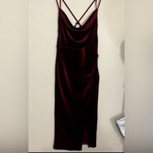 Elegant Burgundy Velvet Dress Le Chateaux